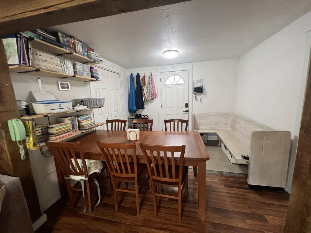 121 S Muenscher Street Unknown City MI 49329