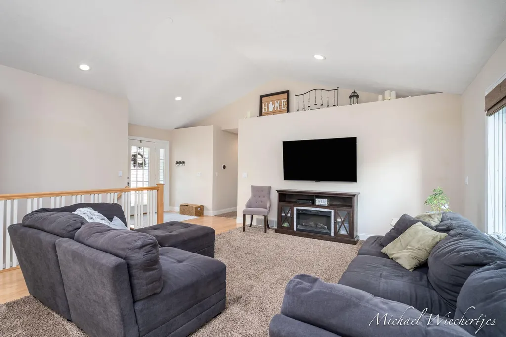3101 Woodlily Street SW Wyoming City MI 49418