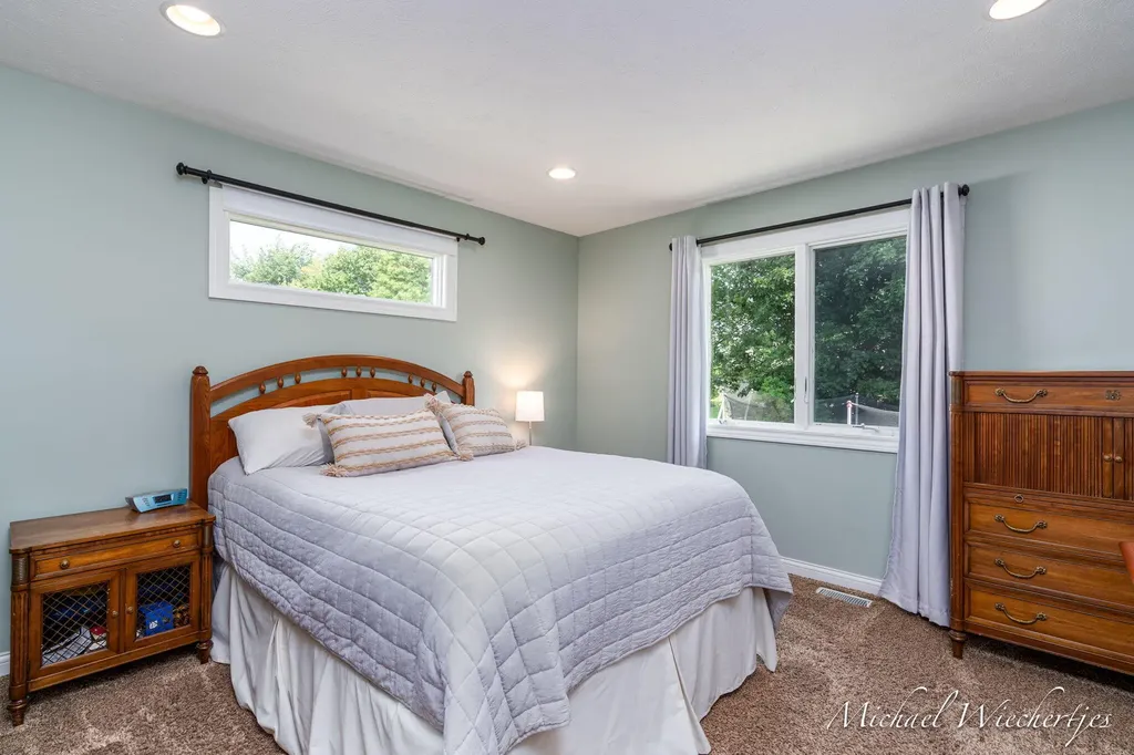 3101 Woodlily Street SW Wyoming City MI 49418