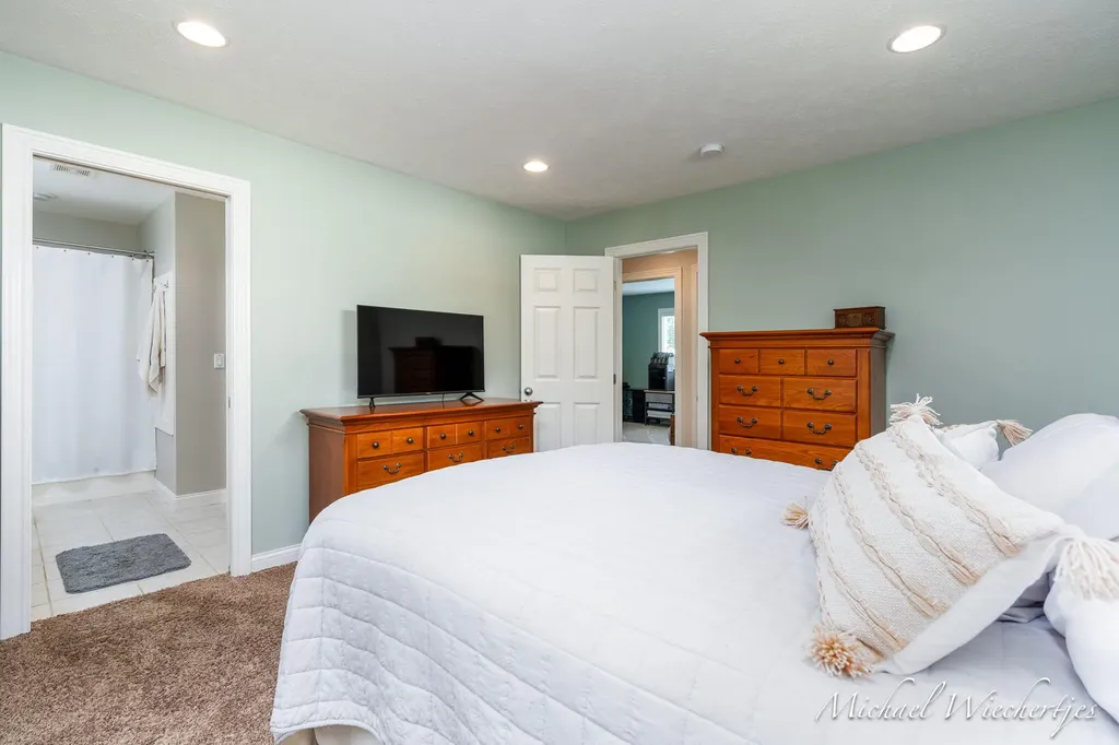 3101 Woodlily Street SW Wyoming City MI 49418