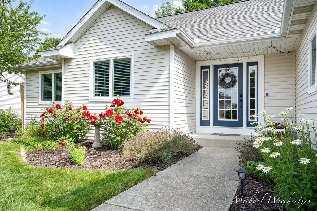 3101 Woodlily Street SW Wyoming City MI 49418