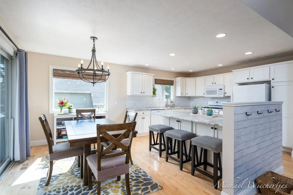 3101 Woodlily Street SW Wyoming City MI 49418