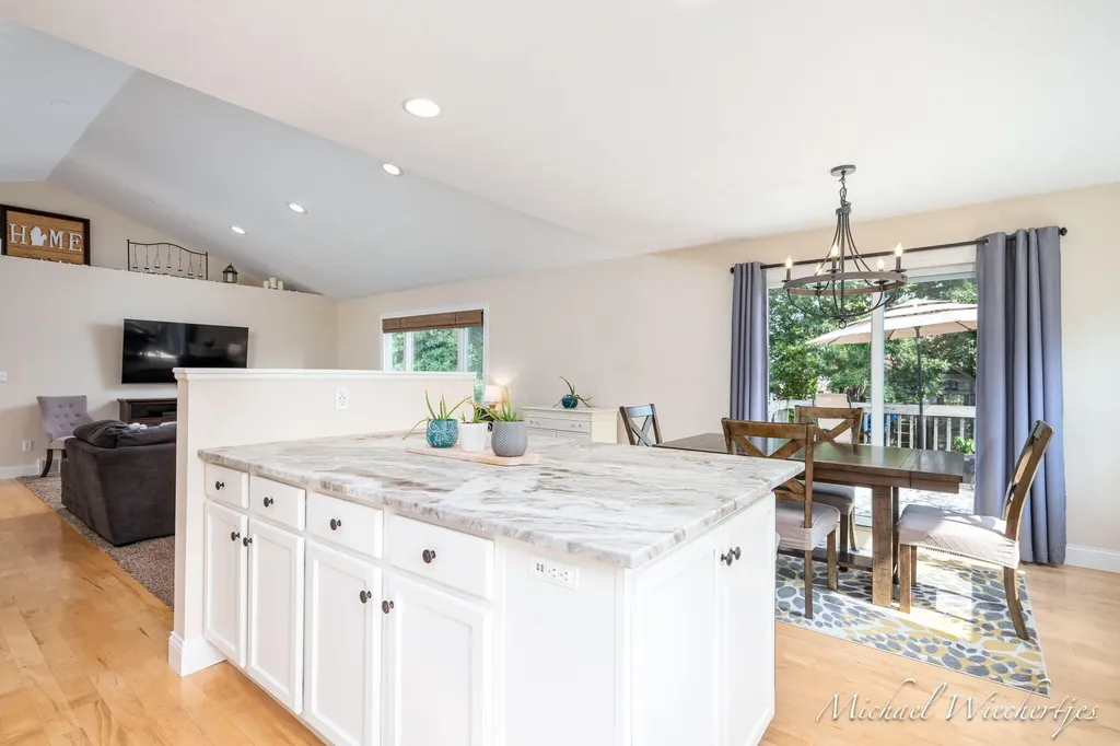 3101 Woodlily Street SW Wyoming City MI 49418