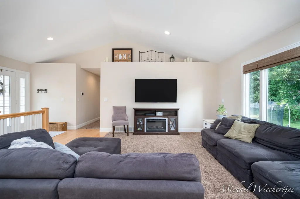 3101 Woodlily Street SW Wyoming City MI 49418