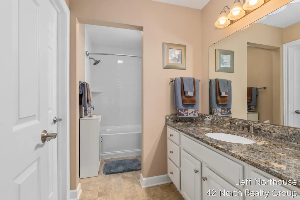 7511 Traditional Court SE Caledonia Township MI 49316