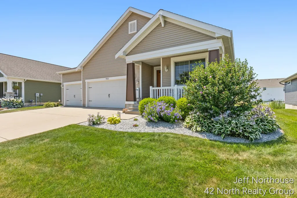 7511 Traditional Court SE Caledonia Township MI 49316