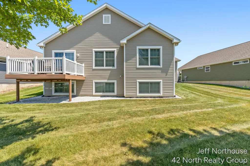 7511 Traditional Court SE Caledonia Township MI 49316