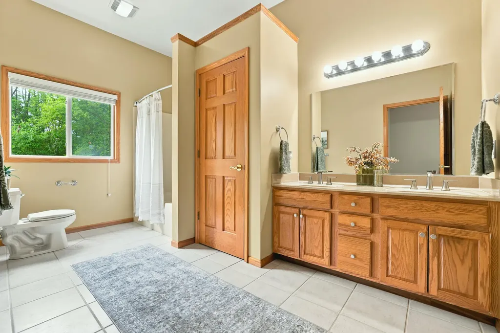 460 Buckshot Drive SW Georgetown Charter Township MI 49418