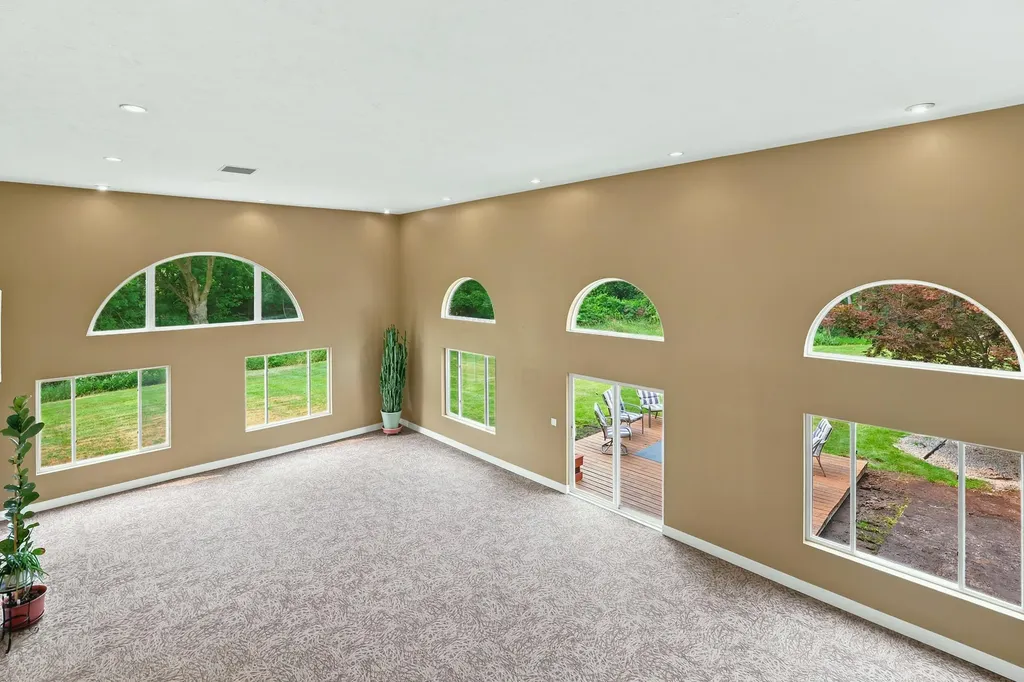 460 Buckshot Drive SW Georgetown Charter Township MI 49418