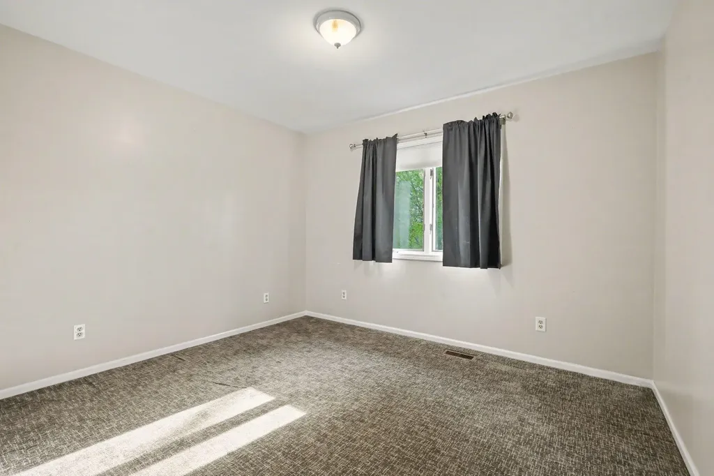 7756 Cottonwood Richland Township MI 49083