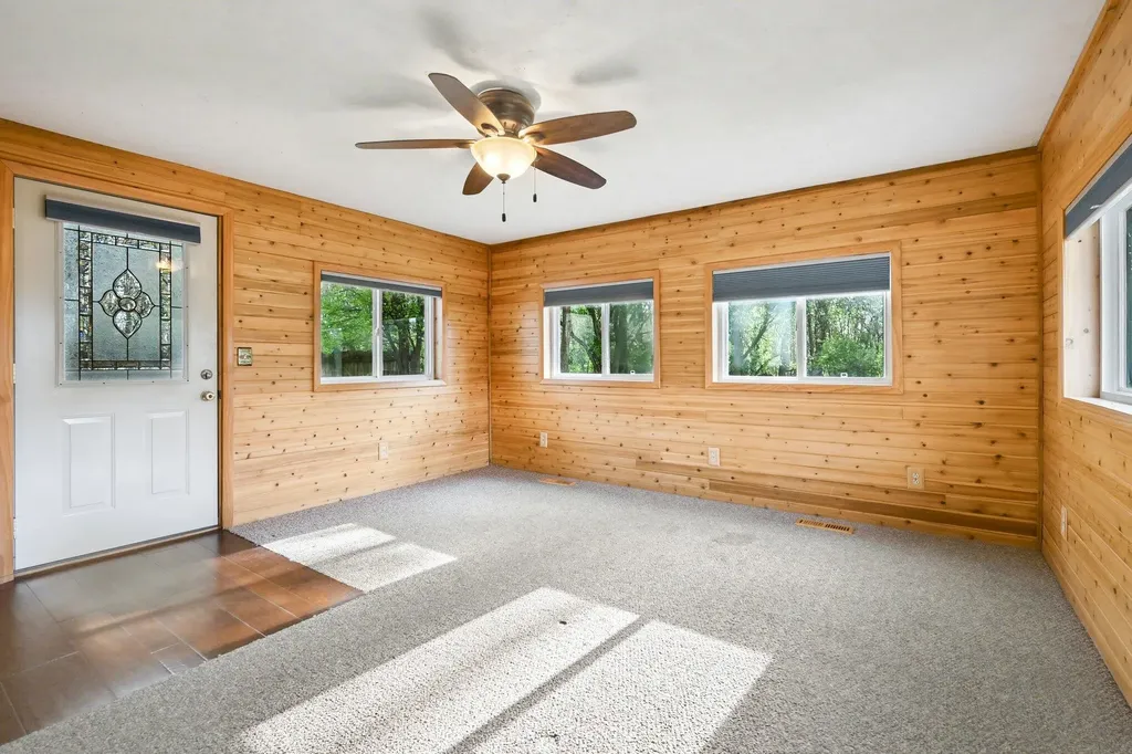 7756 Cottonwood Richland Township MI 49083
