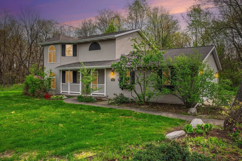 7756 Cottonwood Richland Township MI 49083