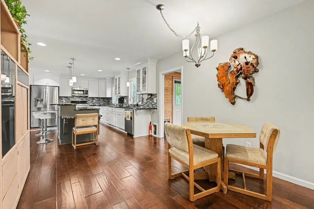 7756 Cottonwood Richland Township MI 49083