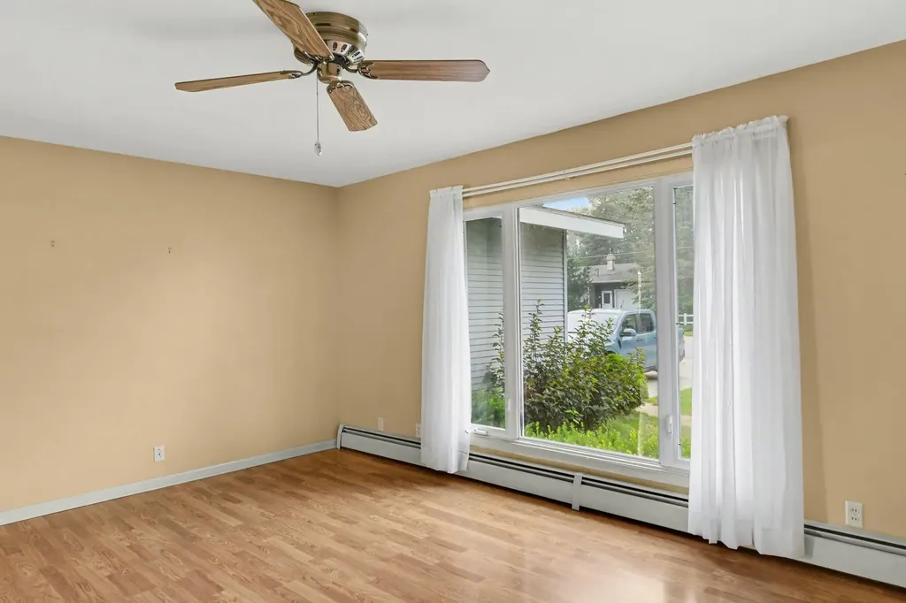 604 Fenton Street Unknown City MI 49649