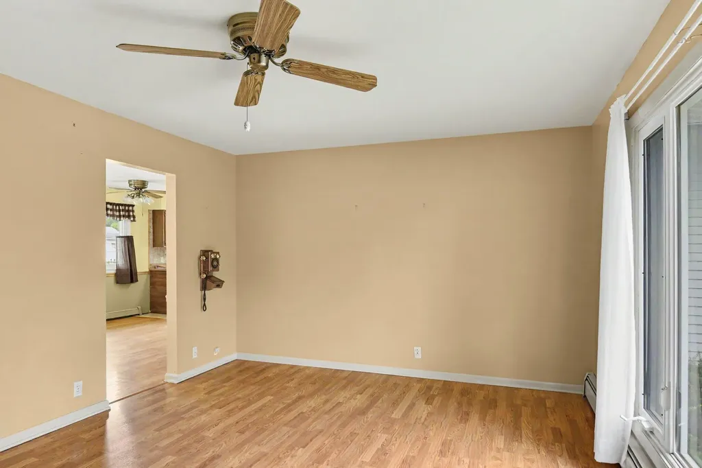 604 Fenton Street Unknown City MI 49649