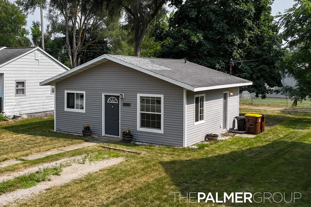 1303 Bruce Street Mt. Pleasant City MI 48858