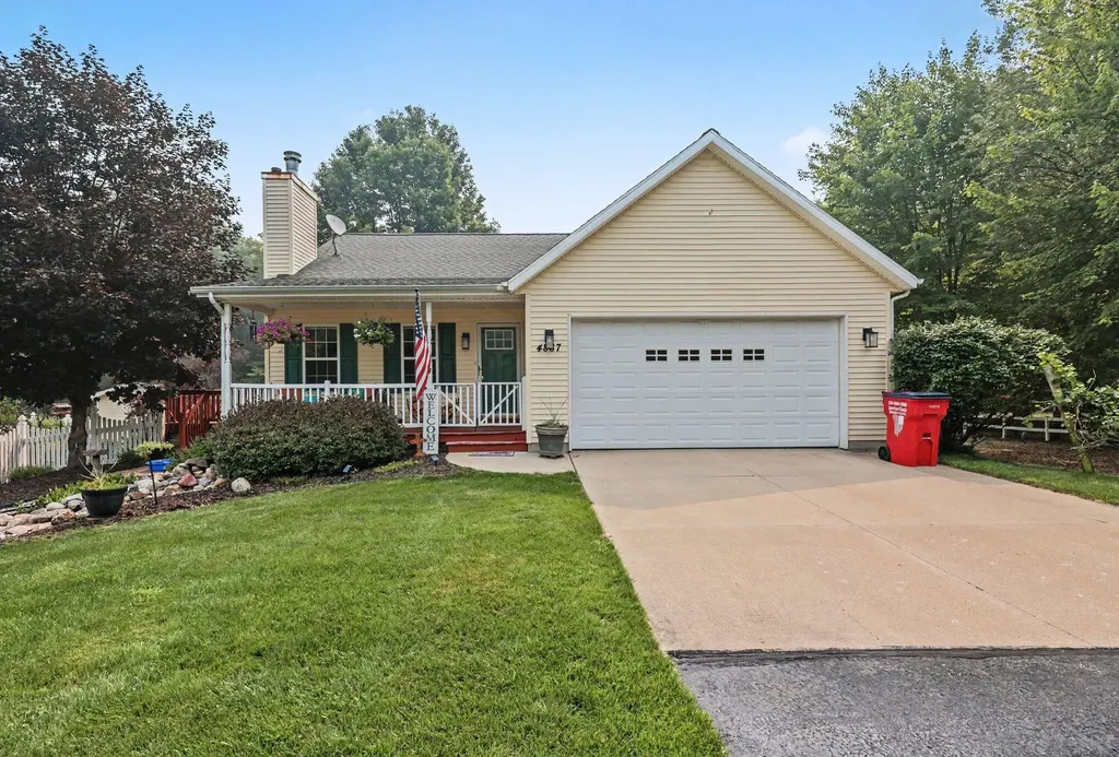 4887 W Jack Pine Drive Bridgeton Township MI 49327