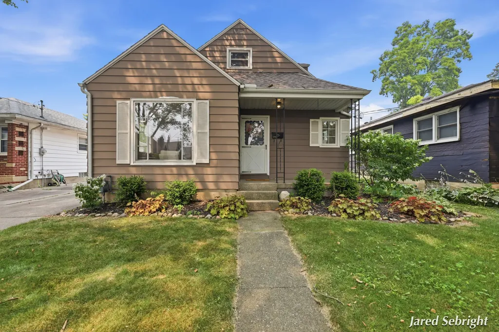 1171 5th Street NW Grand Rapids City MI 49504