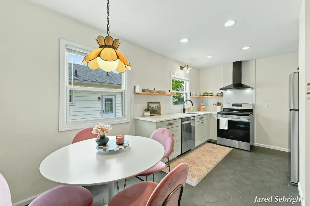 1171 5th Street NW Grand Rapids City MI 49504