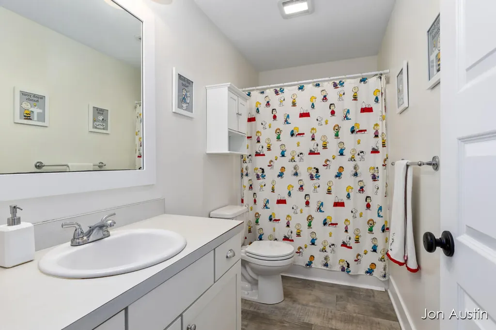 2929 E Morgan Trail NE Algoma Township MI 49341