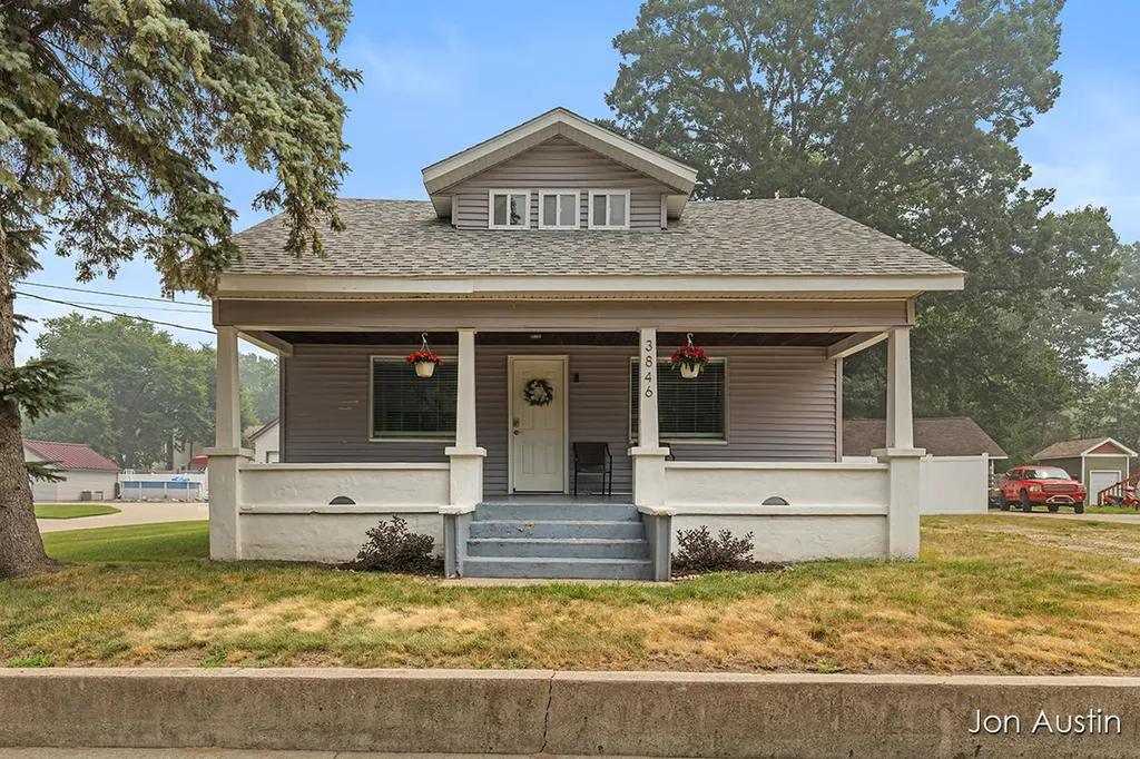 3846 Byron Center Avenue SW Wyoming City MI 49519