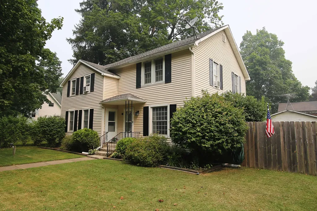 158 W Read Street Marcellus Village MI 49067