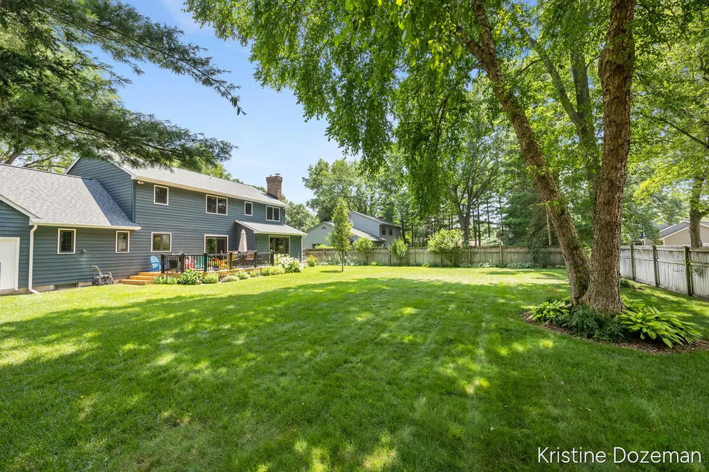 7679 Candlewood Drive SE Cascade Charter Township MI 49301