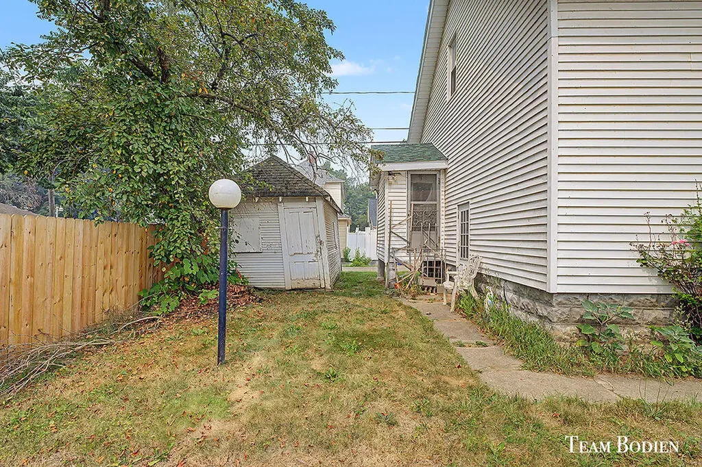 440 Webster Street NW Grand Rapids City MI 49504