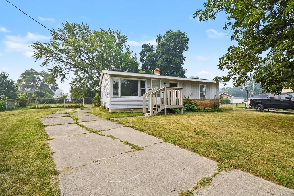 2440 Wilex Court SW Wyoming City MI 49519