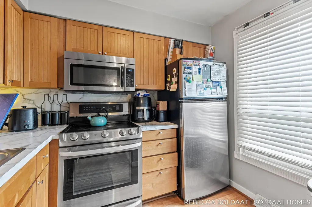 2539 Chatham Woods Drive SE Cascade Charter Township MI 49546