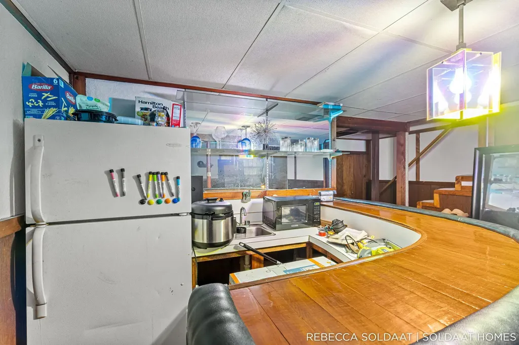2539 Chatham Woods Drive SE Cascade Charter Township MI 49546
