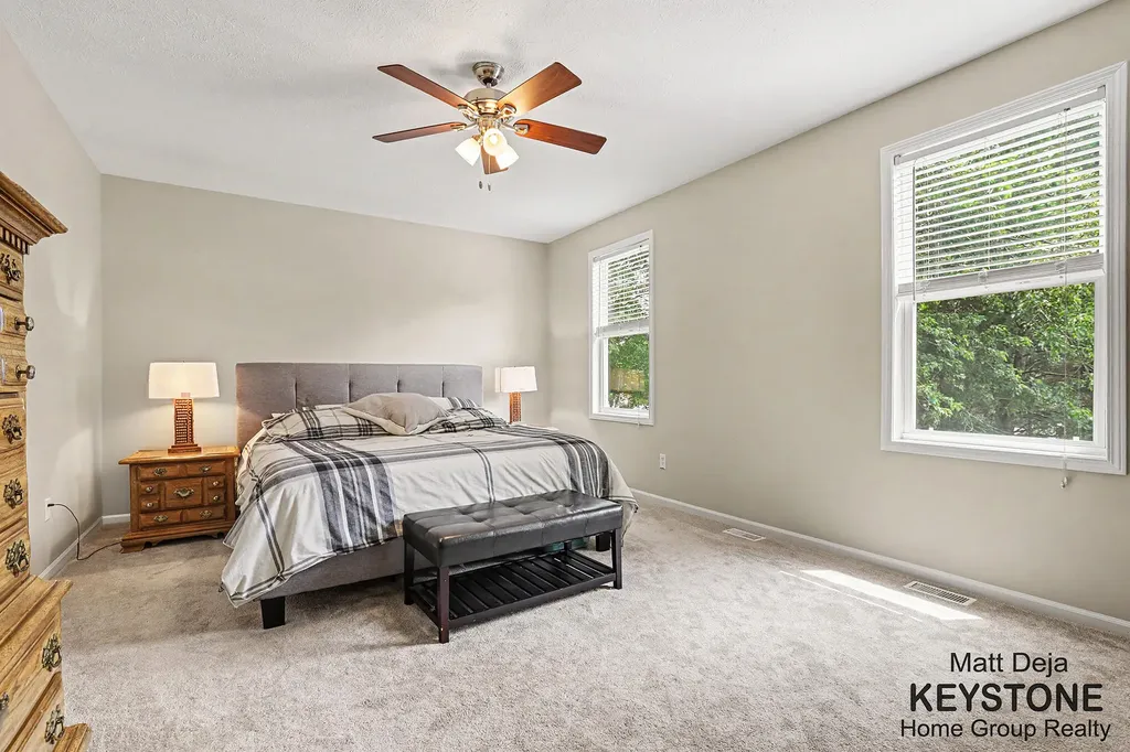 3870 Windwood Drive NE Plainfield Charter Township MI 49341