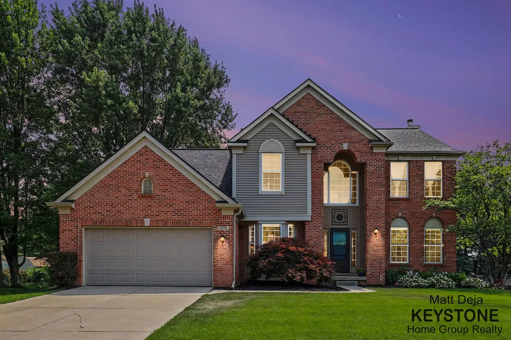 3870 Windwood Drive NE Plainfield Charter Township MI 49341