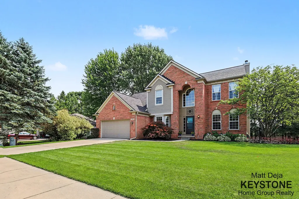 3870 Windwood Drive NE Plainfield Charter Township MI 49341