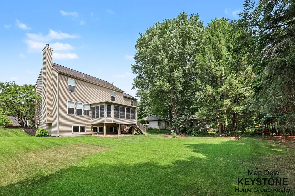 3870 Windwood Drive NE Plainfield Charter Township MI 49341