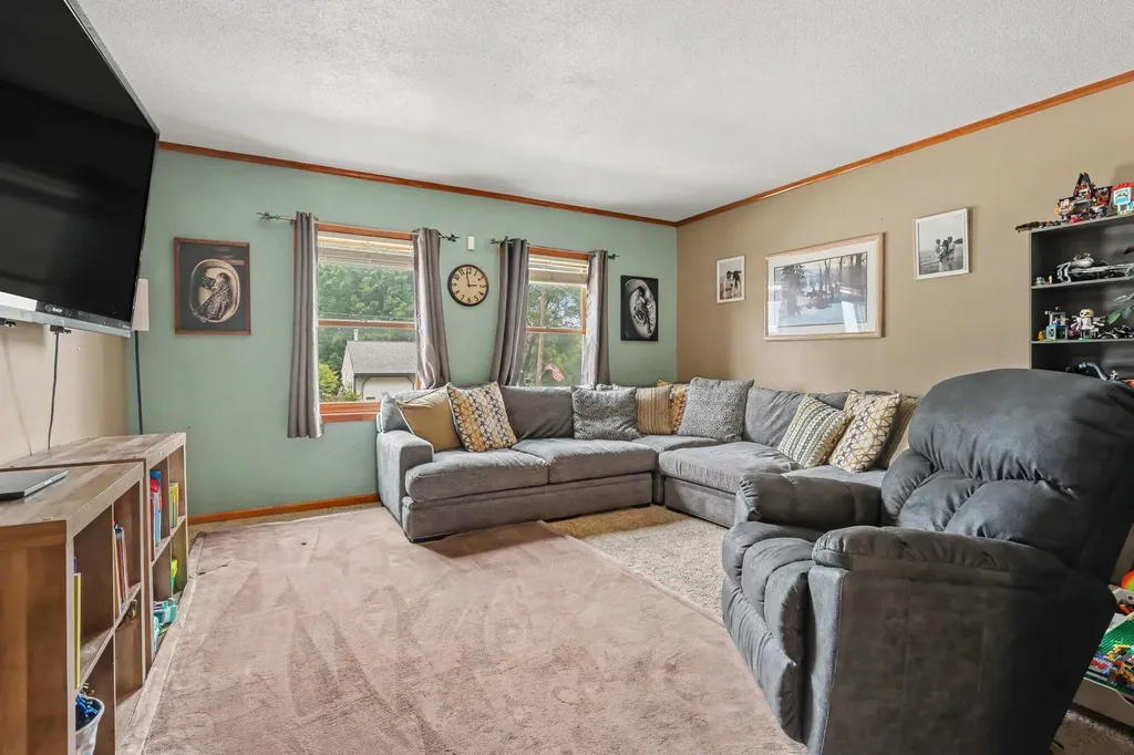 42 E Waterloo Street NW Unknown City MI 49318