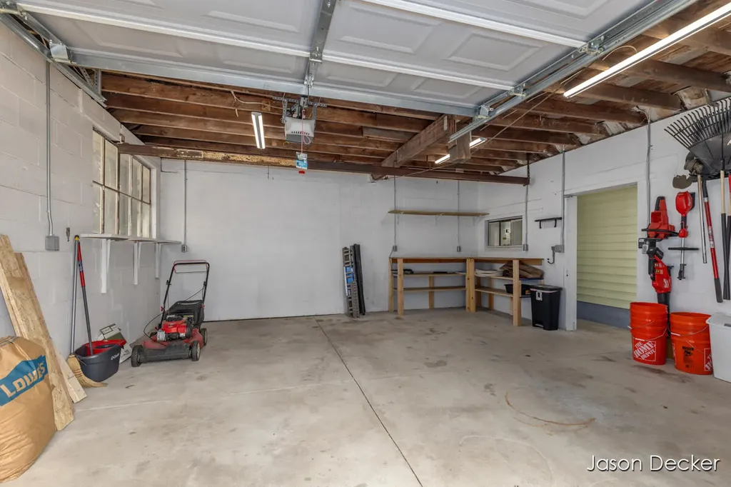 1524 Downey Street Lansing City MI 48906