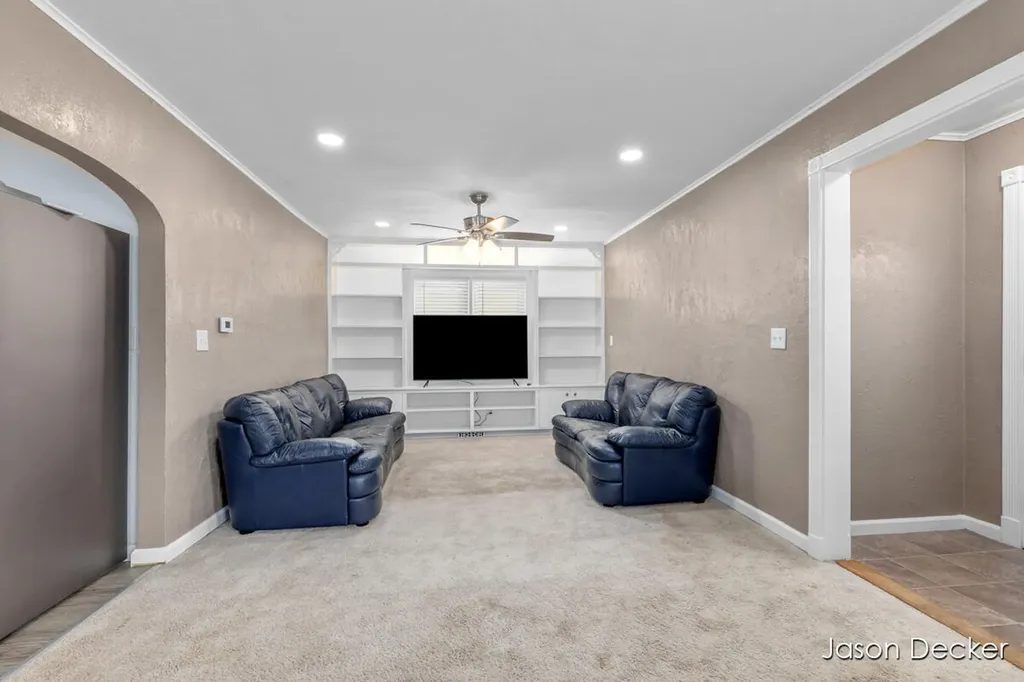 1524 Downey Street Lansing City MI 48906