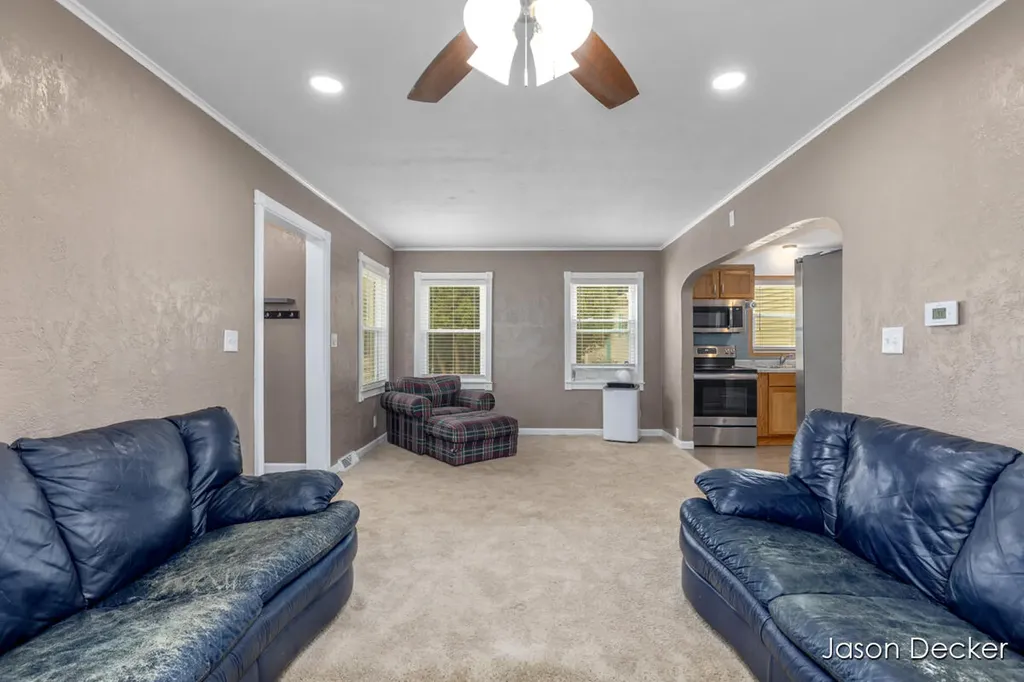 1524 Downey Street Lansing City MI 48906