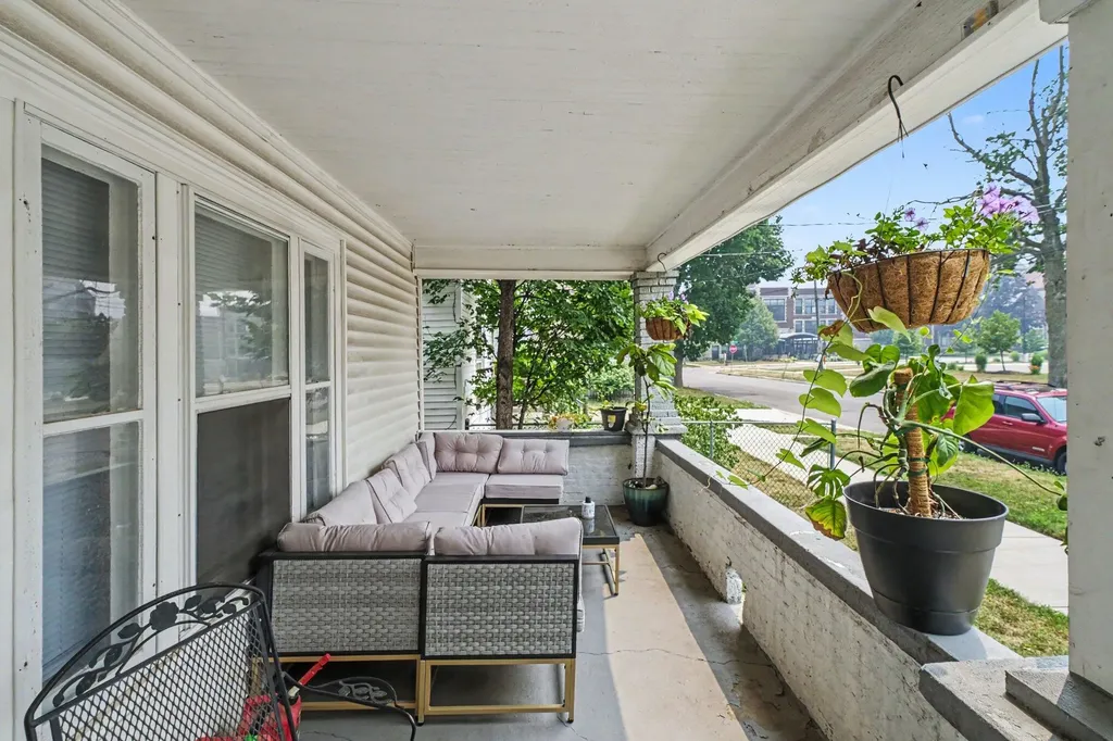 717-719 5th Street NW Grand Rapids City MI 49504