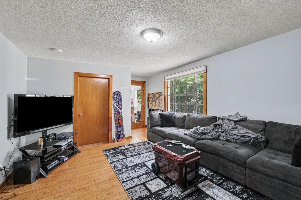 717-719 5th Street NW Grand Rapids City MI 49504