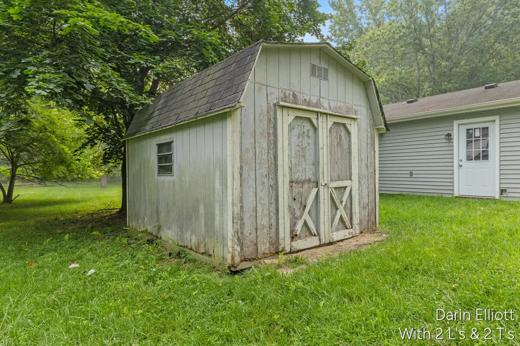 2110 Worden Street Lansing City MI 48910