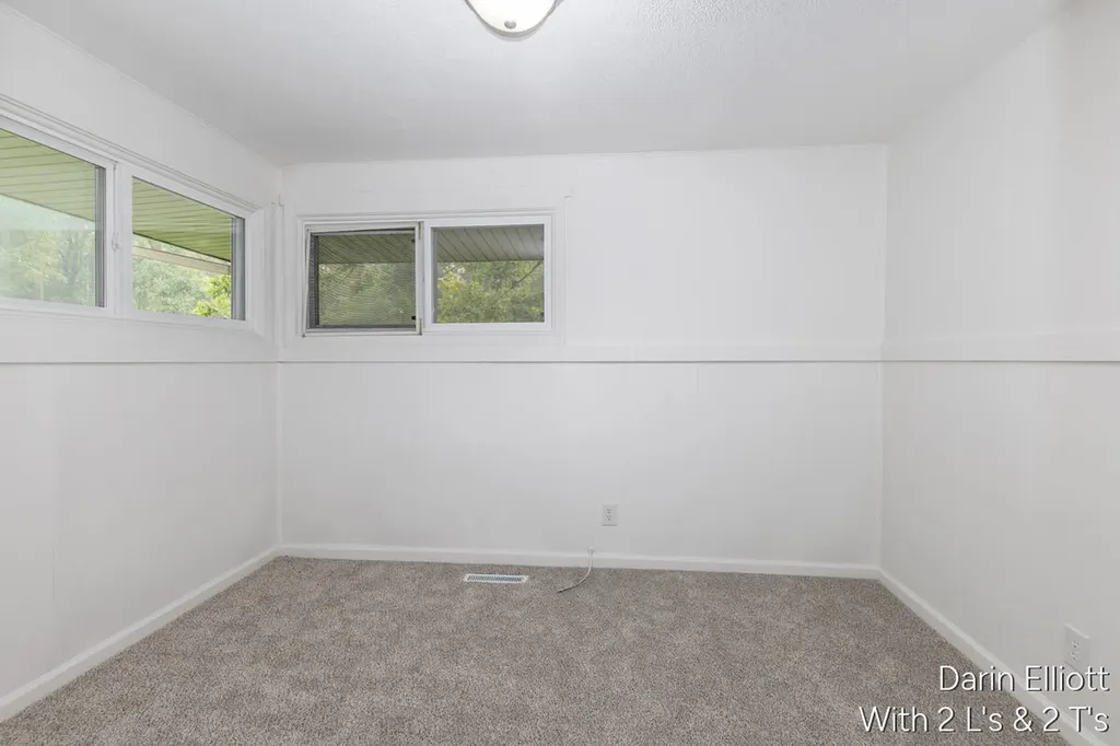 2110 Worden Street Lansing City MI 48910