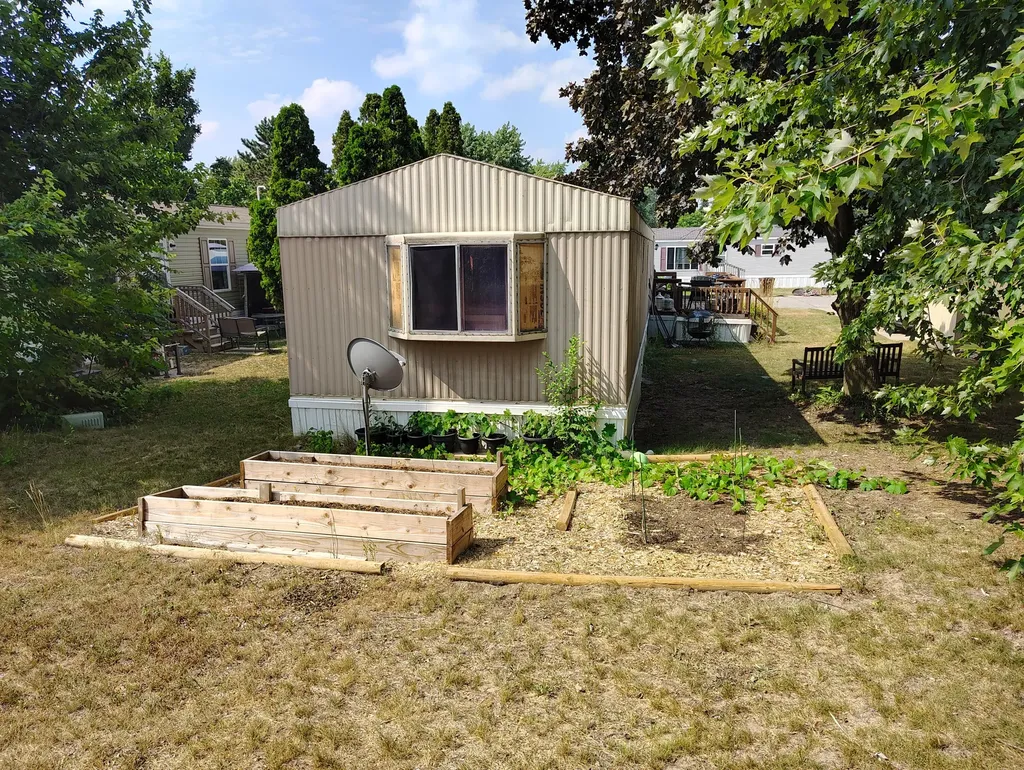3658 Sugar Loaf Street NW Alpine Township MI 49544