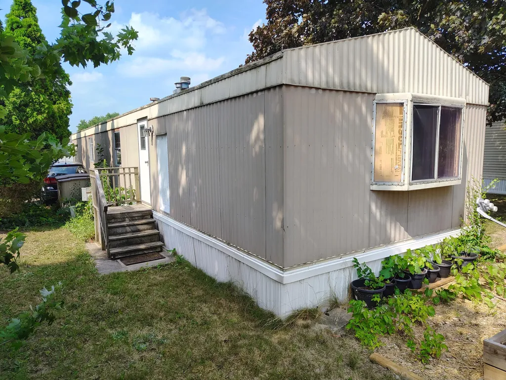 3658 Sugar Loaf Street NW Alpine Township MI 49544