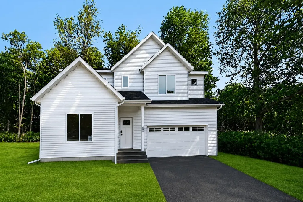 1480 W Valley Dewitt Charter Township MI 48906