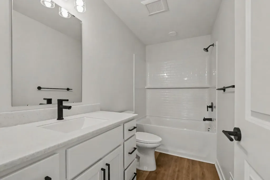 1480 W Valley Dewitt Charter Township MI 48906