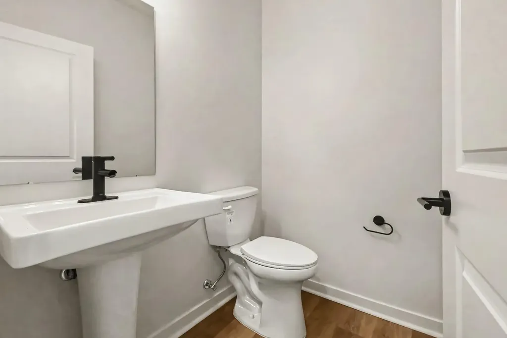 1480 W Valley Dewitt Charter Township MI 48906