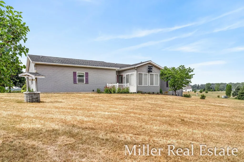 1028 Old Barn Road Carlton Township MI 49325