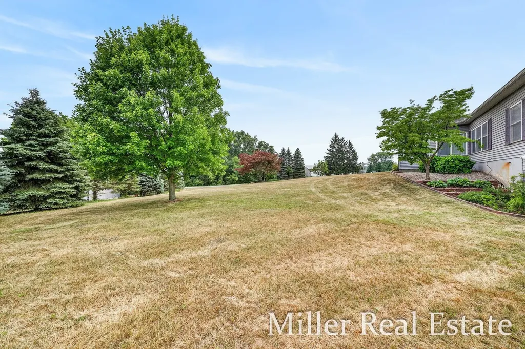 1028 Old Barn Road Carlton Township MI 49325